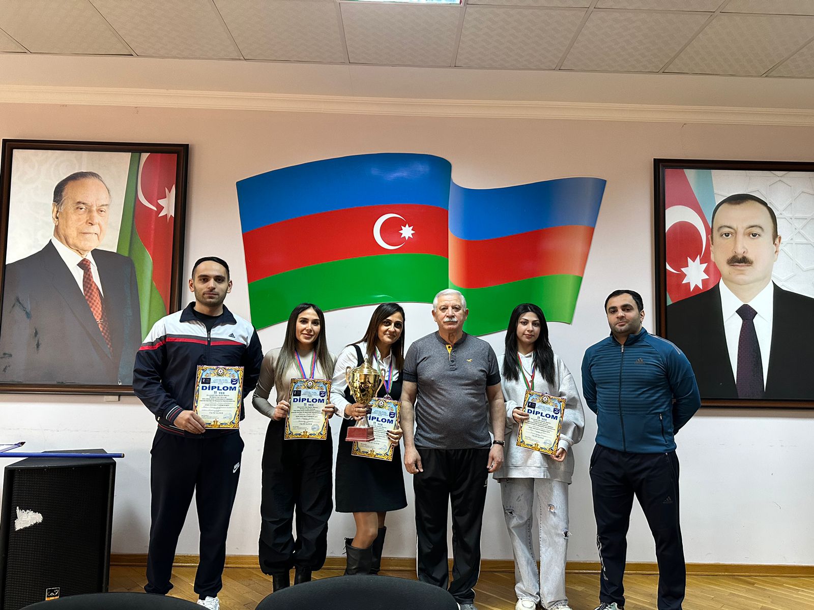 Bakı Texniki Kollecinin komandası spartakiadada uğurla çıxış edir